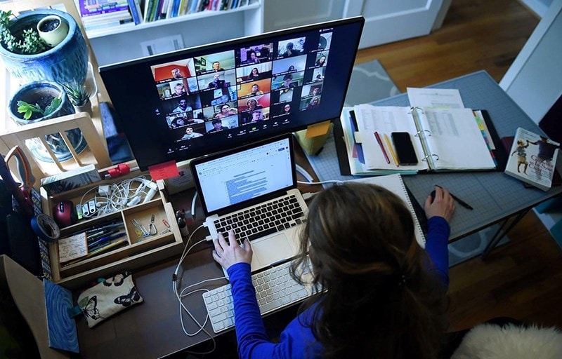 Tạo Cuộc Họp Lên đến Hơn 100 Người