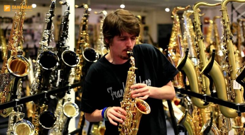 ken-saxophone-la-gi (4)