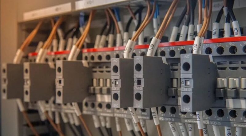 contactor-la-gi (5)