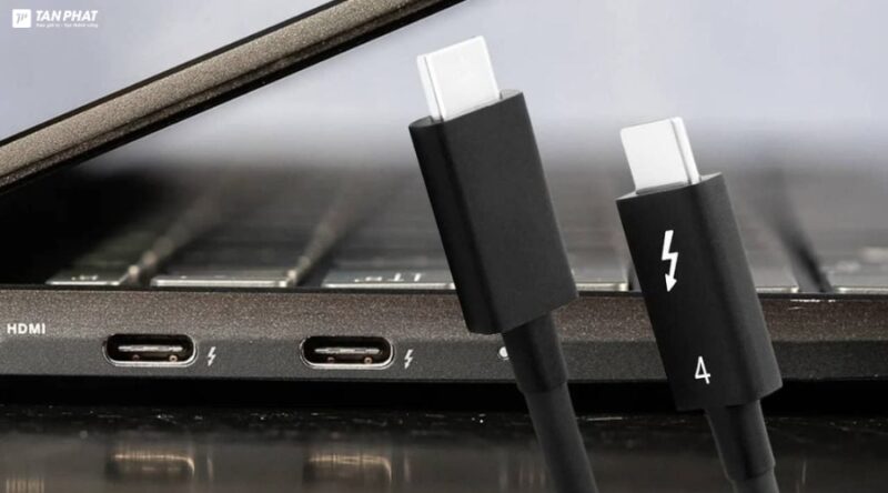 Thunderbolt-la-gi (3)