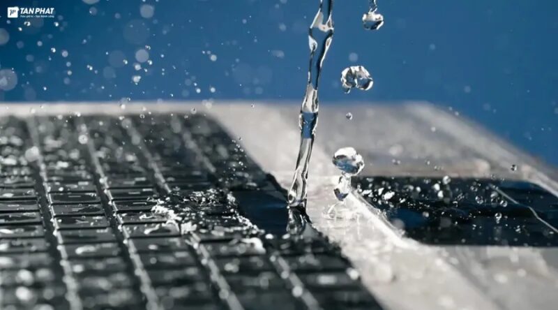 man-hinh-laptop-bi-am (5)